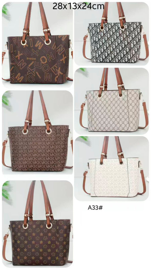 Black Friday • Cartera espaciosa