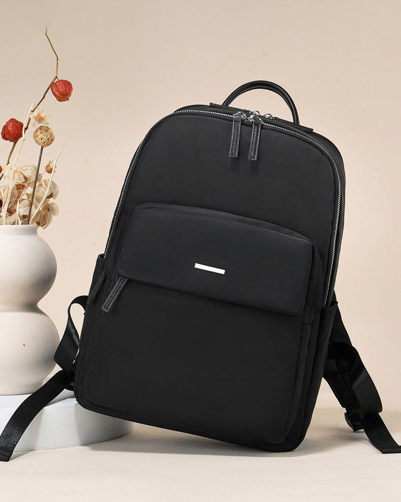 Mochila estilo casual unisex, ideal para viajes y uso diario