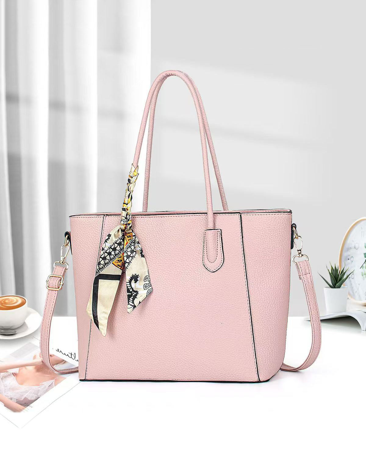 ✨ Oferta • Tote con bufanda decorativa