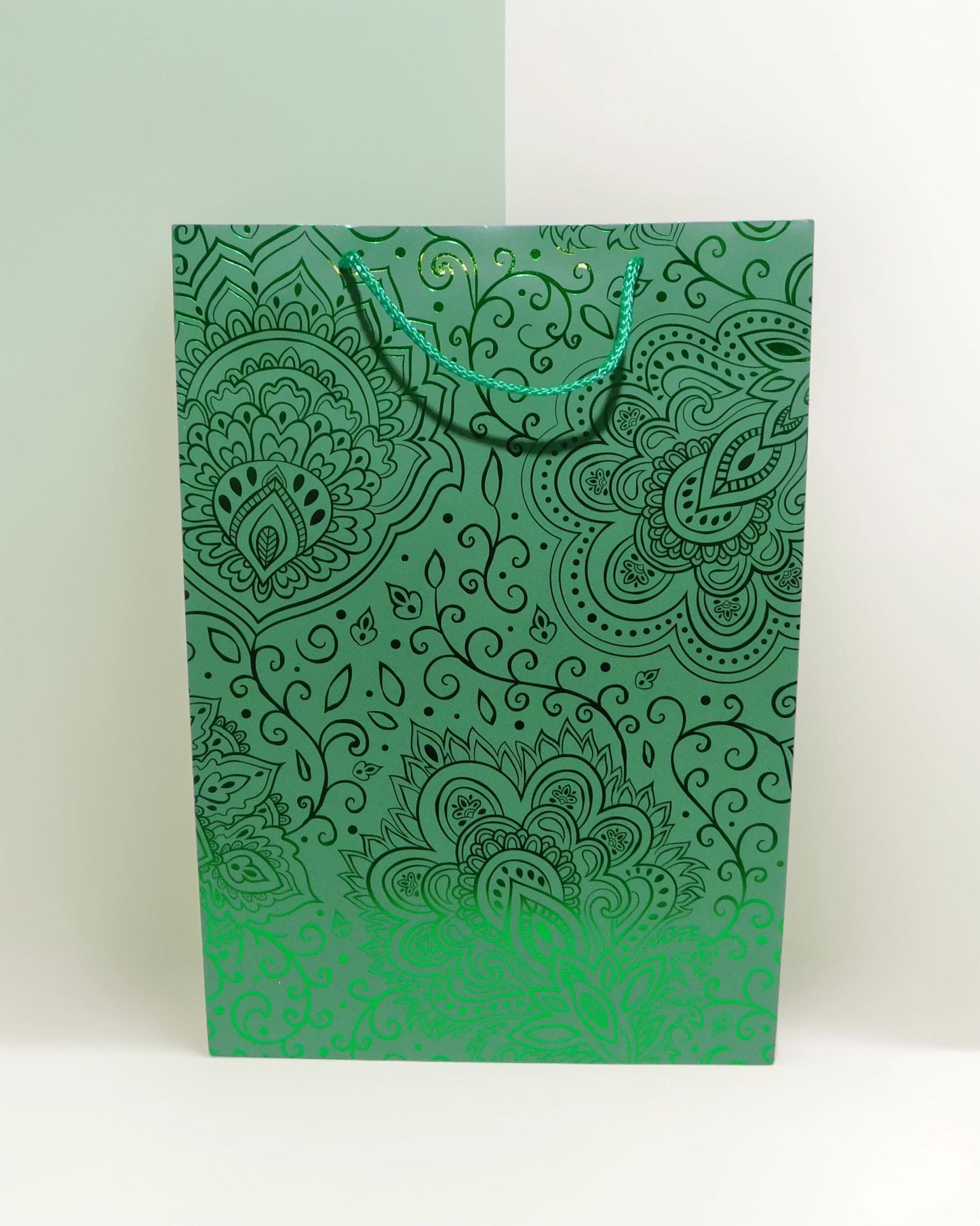Bolsa de regalo en papel tamaño grande