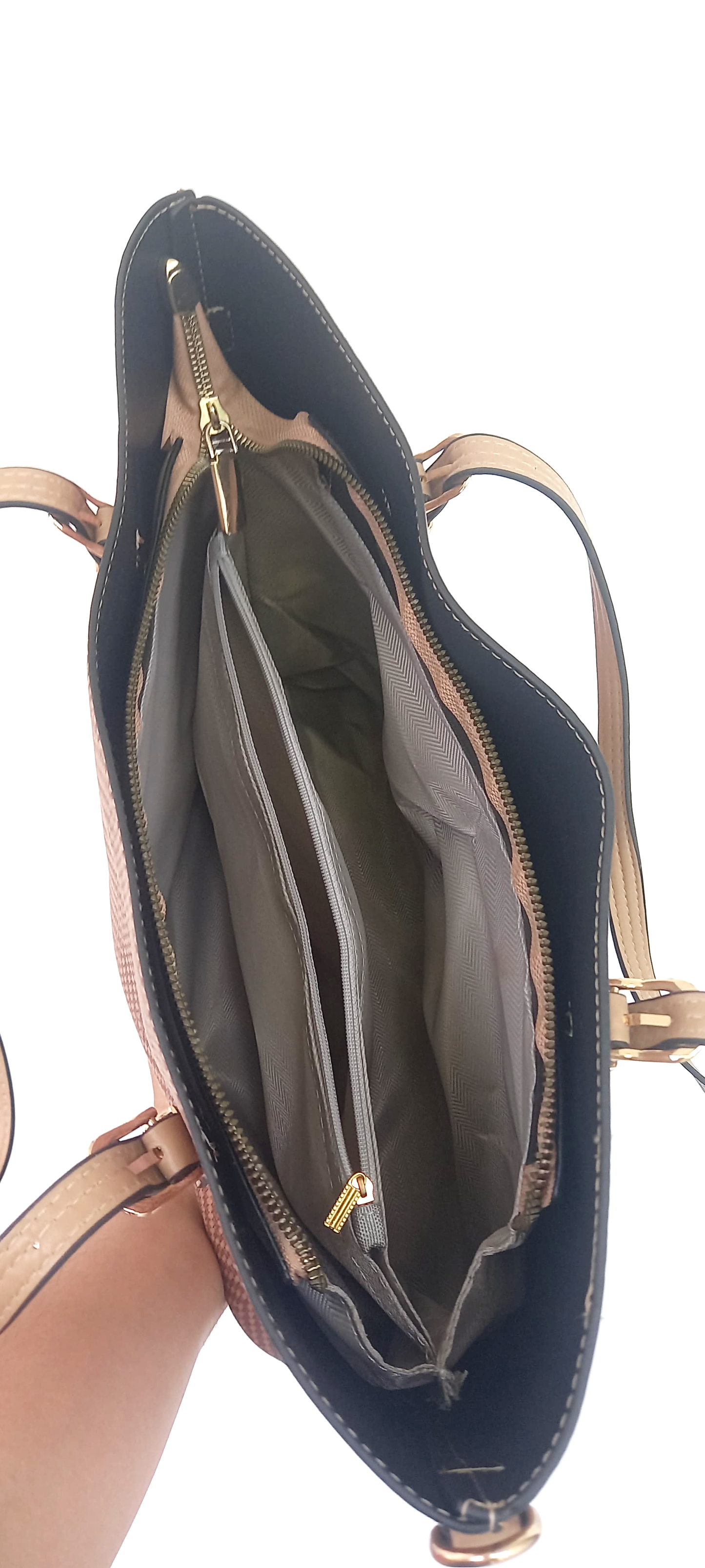Cartera tipo bolso con diseño de espiga