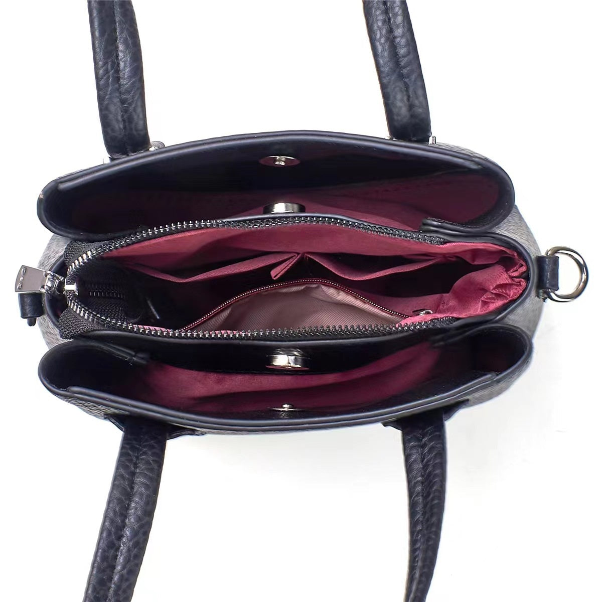 #BAG-FRIDAY • Cartera mediana con detalles en plateado