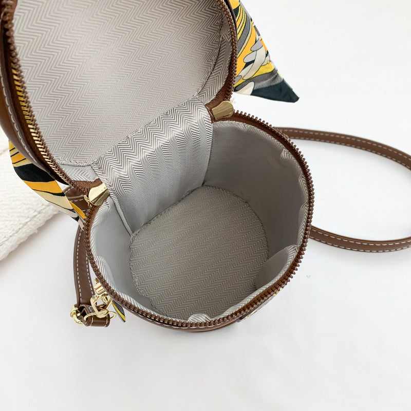 Black Friday • Bolsos cilíndricos con bufanda, cierres y cremalleras doradas