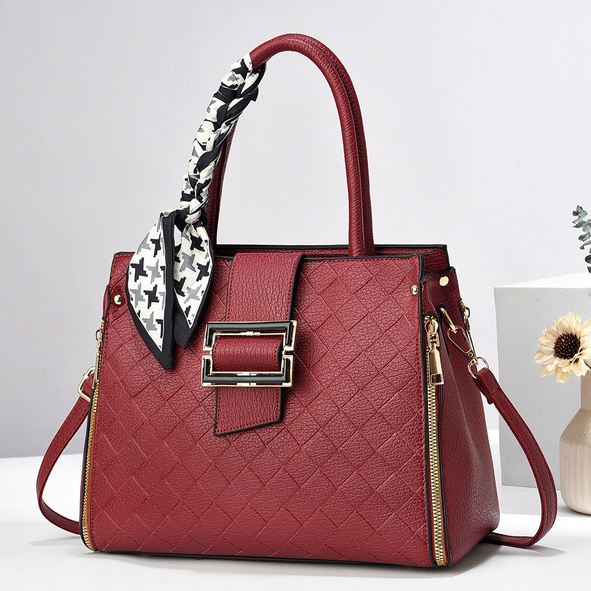 Cartare mediana con bufanda y zippers decorativos