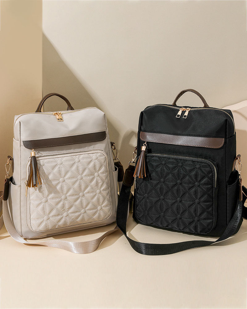 Mochila en tela con multiples compartimentos