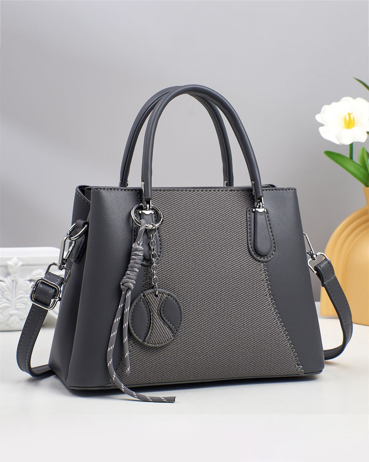 Cartera mediana bicolor