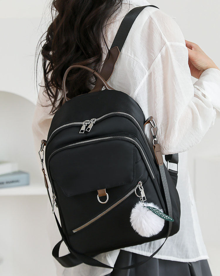 Mochila en tela con multiples compartimentos