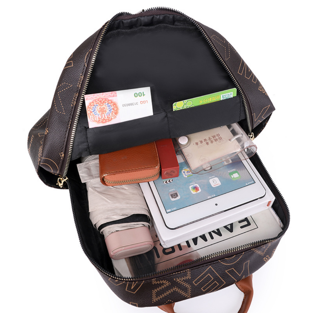 Mochila con diseño de letras, bolsillos laterales y bolsillo frontal con cremallera