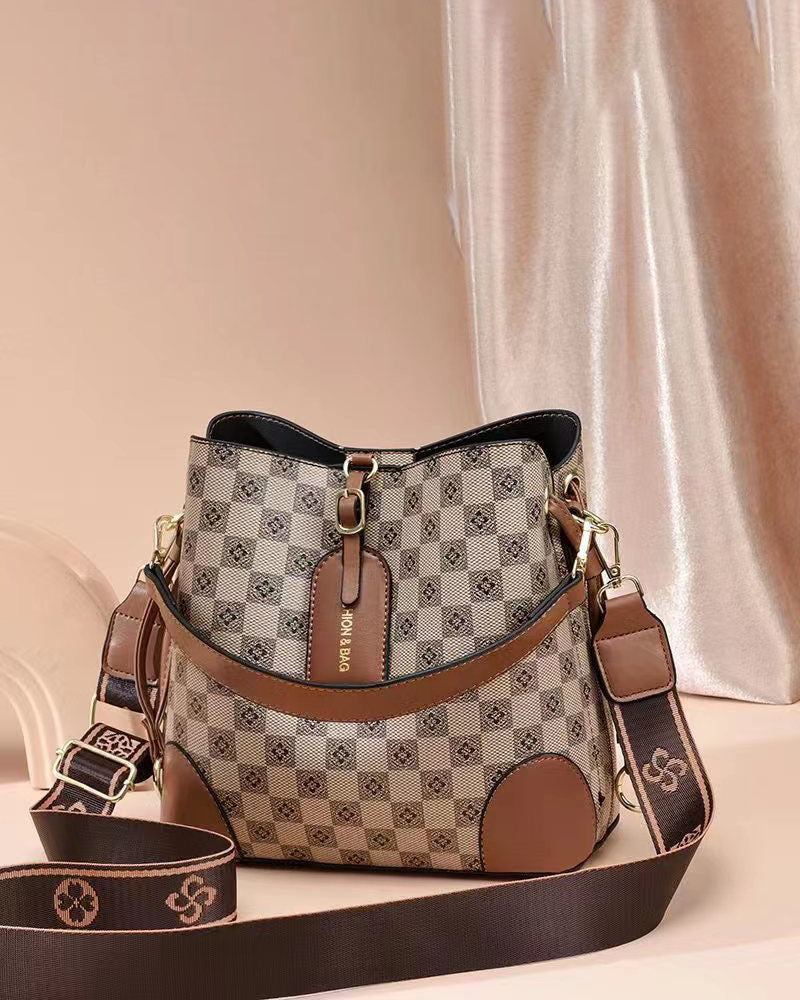 MiniBags tipo crossbody con diseños clasicos