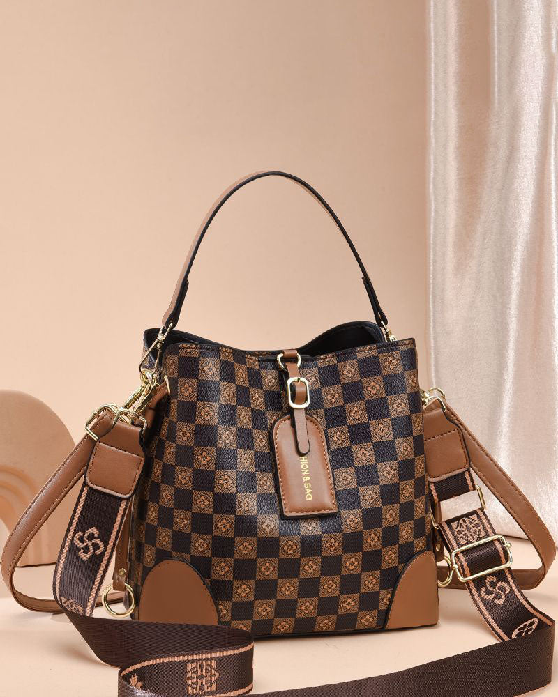 MiniBags tipo crossbody con diseños clasicos