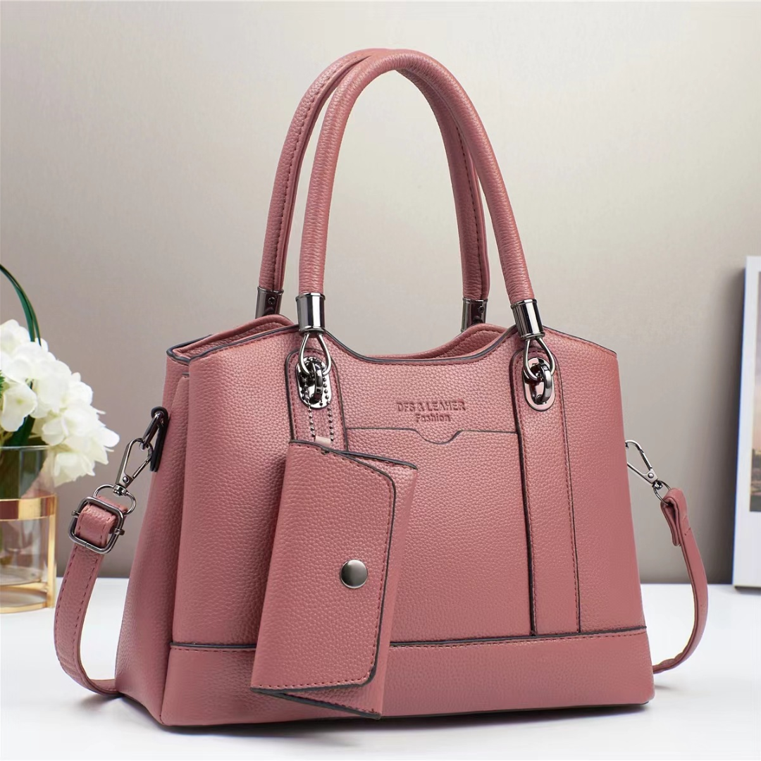 ❤️ Oferta San Valentín • Cartera mediana con sobre colgante y bolsillo frontal. Detalles en plateado oscuro