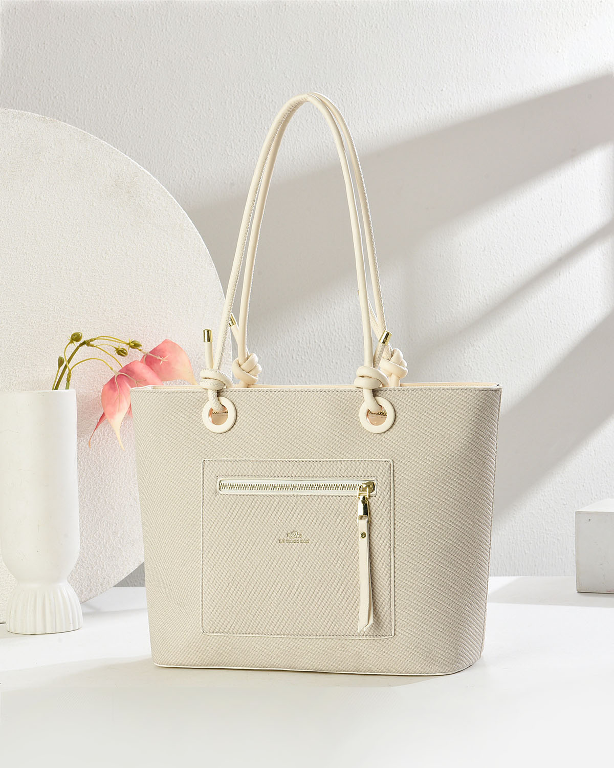 Cartera grande con interior dividido y bolsillo delantero