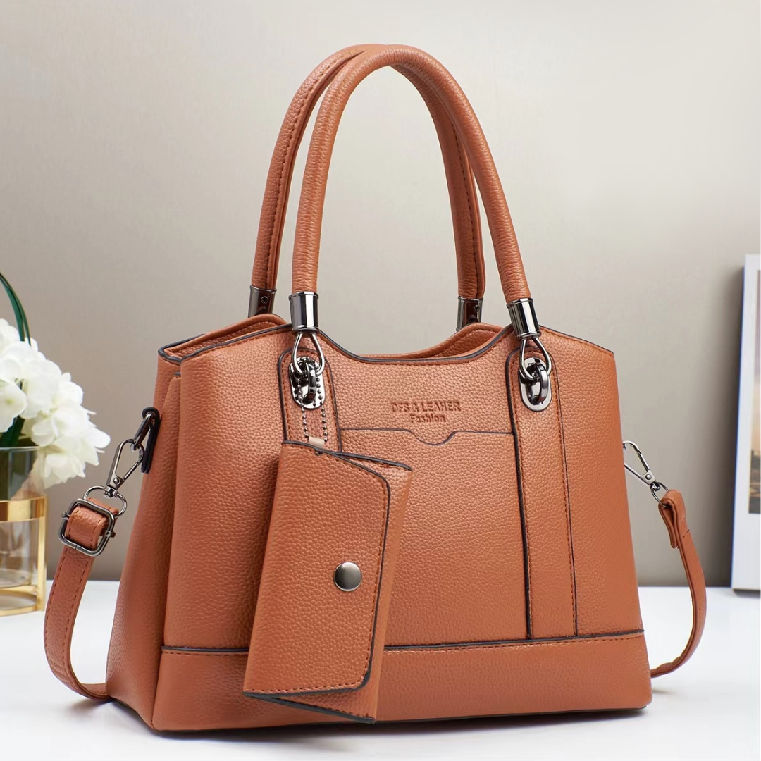 ❤️ Oferta San Valentín • Cartera mediana con sobre colgante y bolsillo frontal. Detalles en plateado oscuro