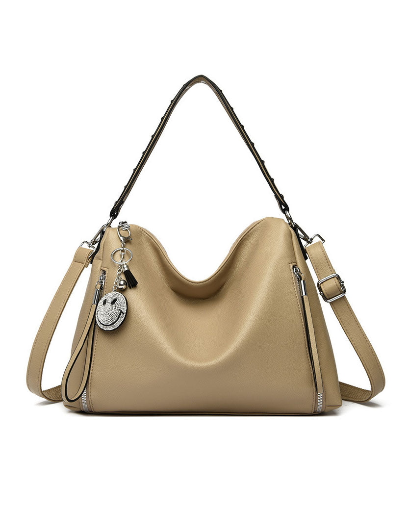 Cartera de Gran Capacidad con Colgante Sonriente – Modelo Suave y Moderno