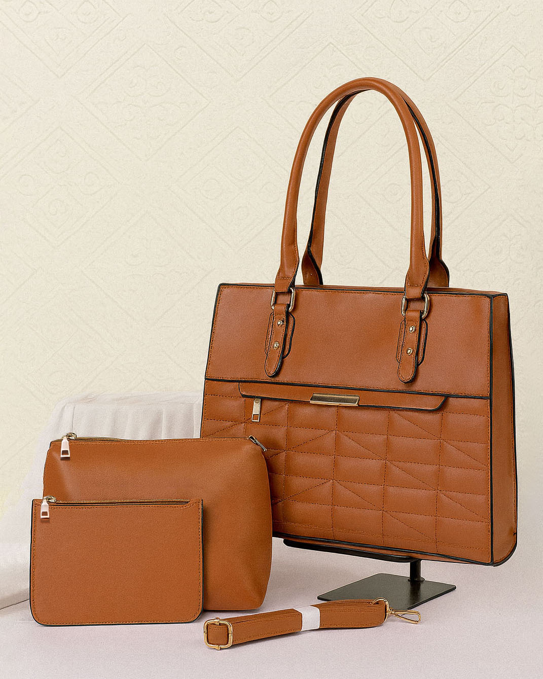 Combo tres piezas tamaño mediano espaciosa