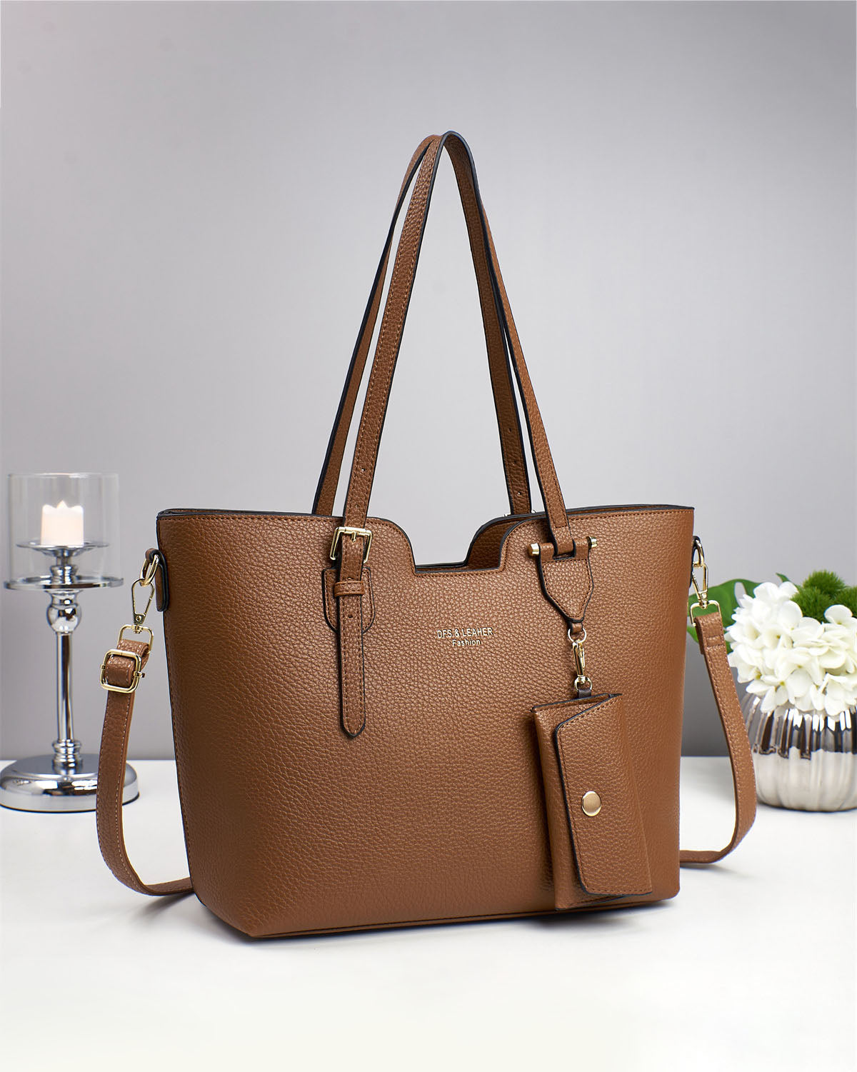 Cartera grande para uso en hombro