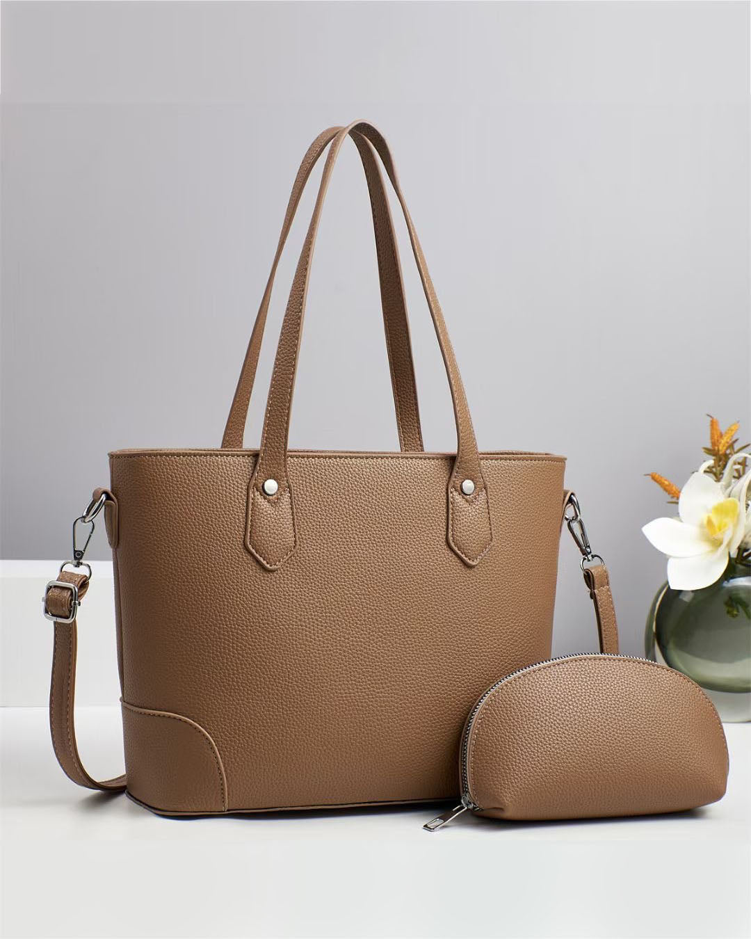 Cartera espaciosa tamaño grande con bolsilto