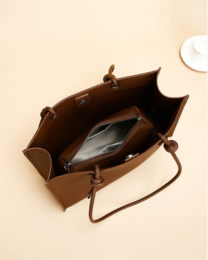 Cartera Tipo Tote de Asas Largas con Pañuelo Decorativo y Estuche Interno removible  – Diseño Texturizado y Práctico