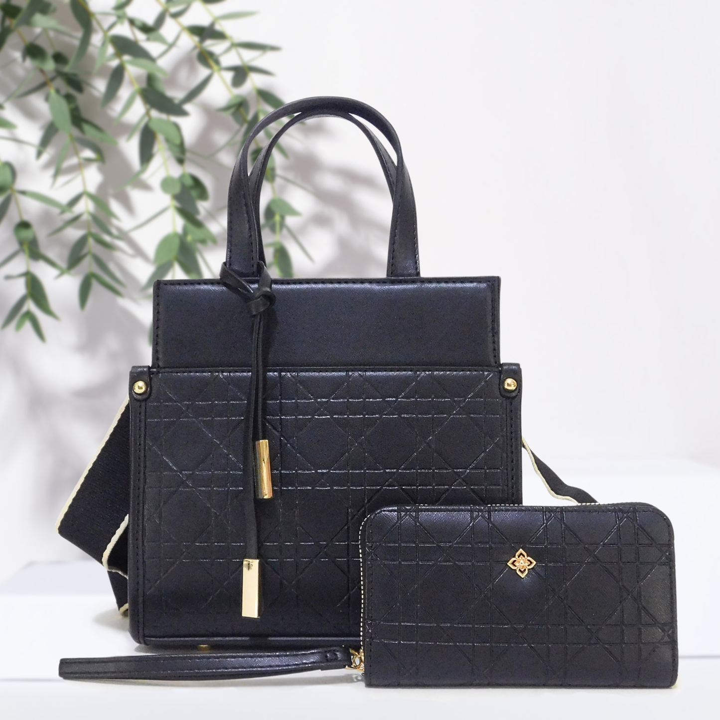 Cartera pequeña con monedero