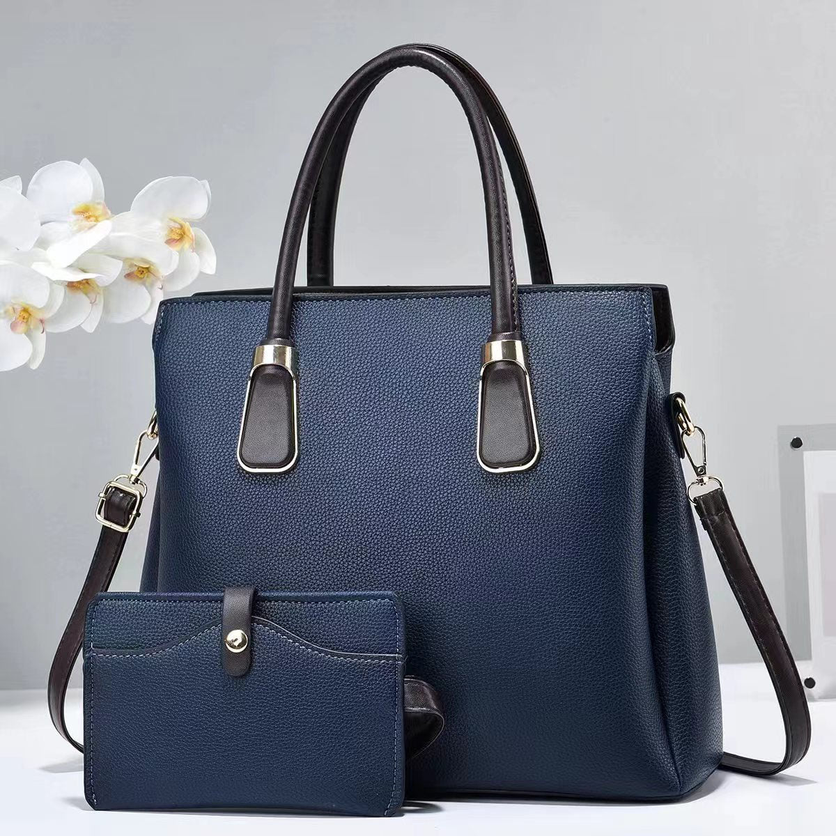 Bolso espacioso a juego con sobre libre, correa ajustable para hombro