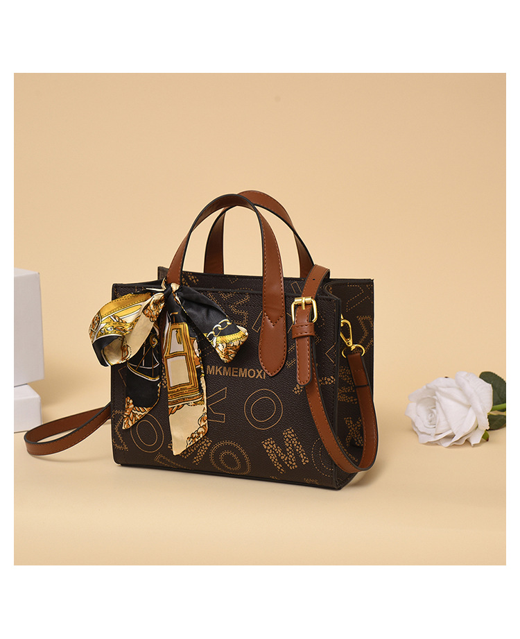 Cartera pequeña a la moda