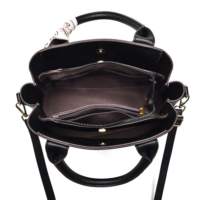 Versatilidad y Glamour: Cartera Mediana que Definirá tu Estilo