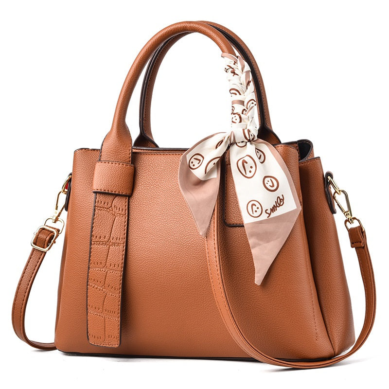 Versatilidad y Glamour: Cartera Mediana que Definirá tu Estilo