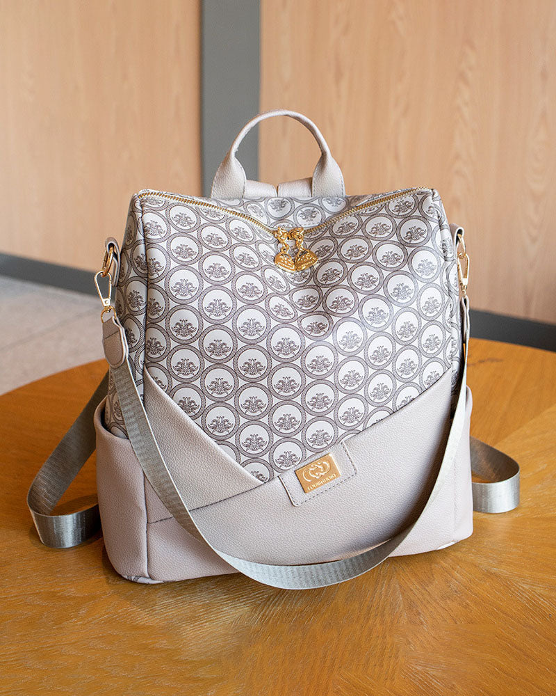 Mochila con Diseño Geométrico