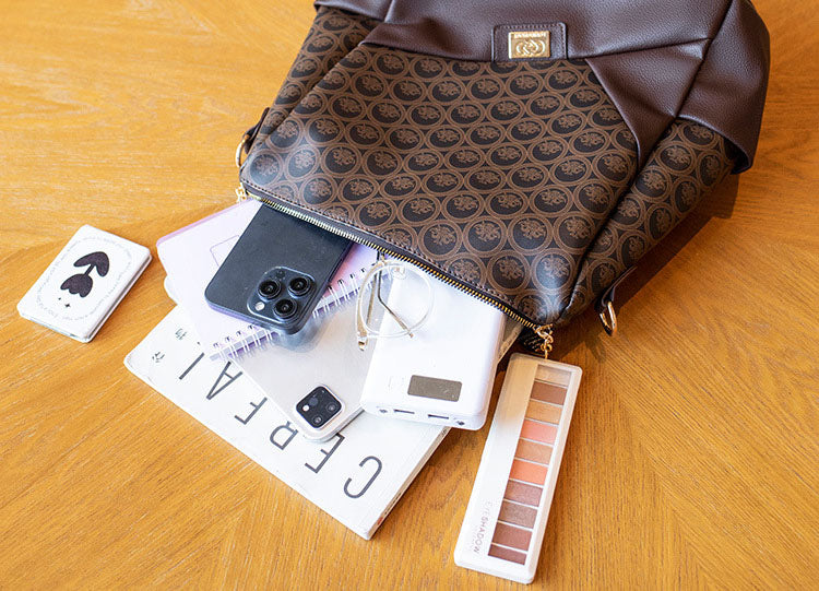 Mochila con Diseño Geométrico