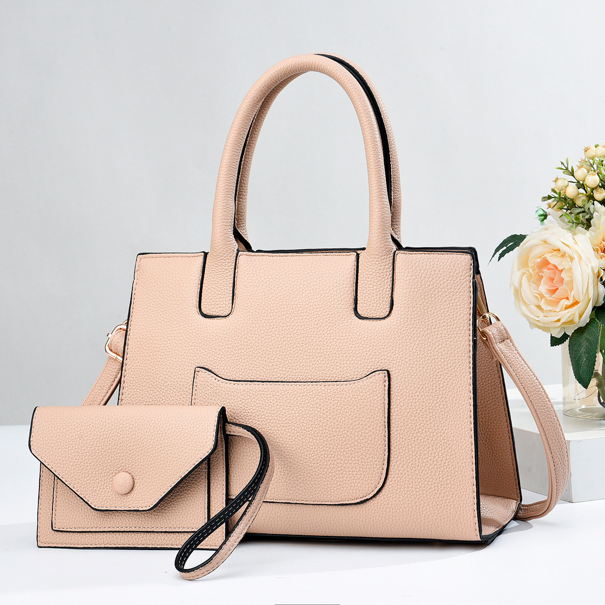 ❤️ Oferta San Valentín • Elegancia Cuadrada: Cartera Mediana Clásica