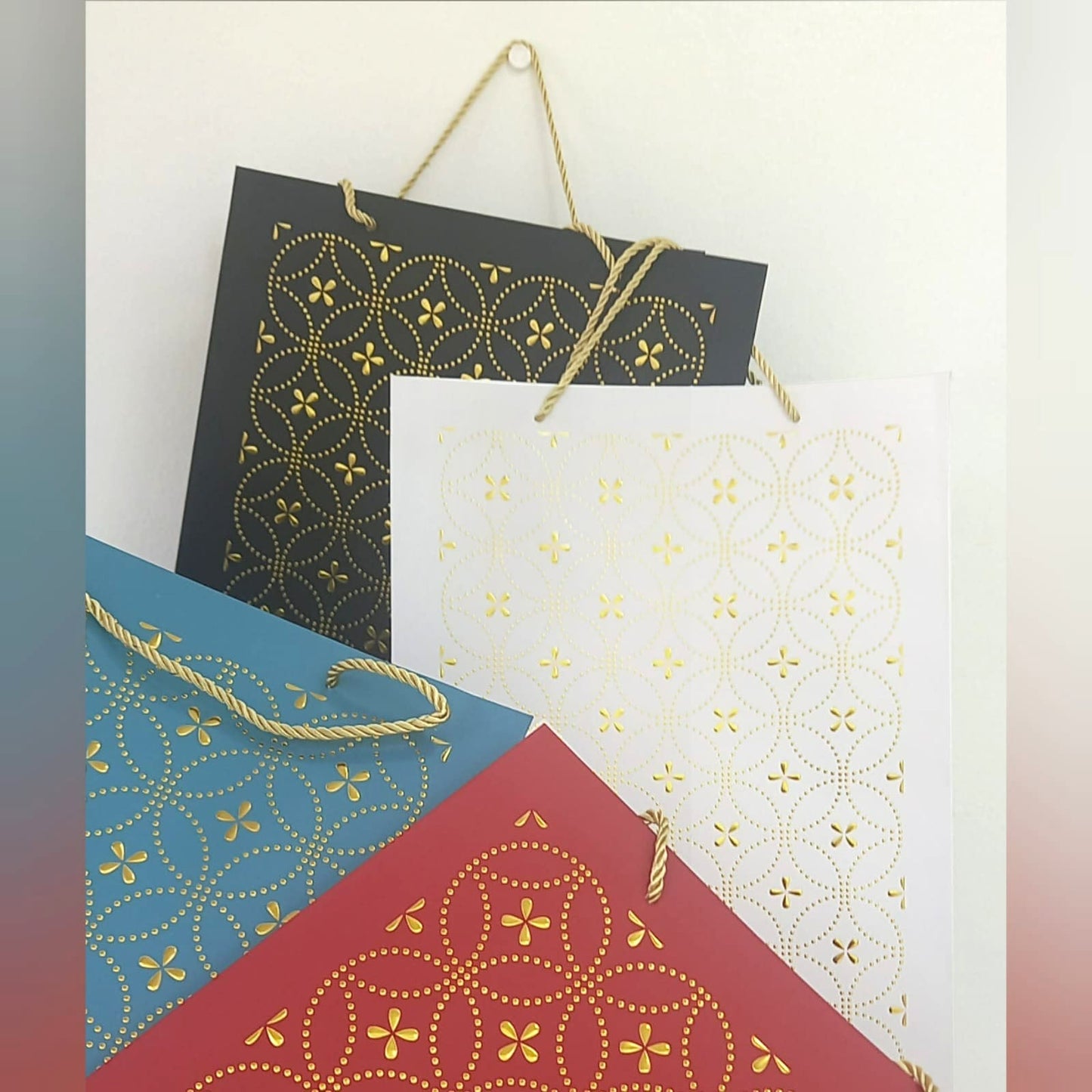 Bolsa de regalo en papel tamaño grande