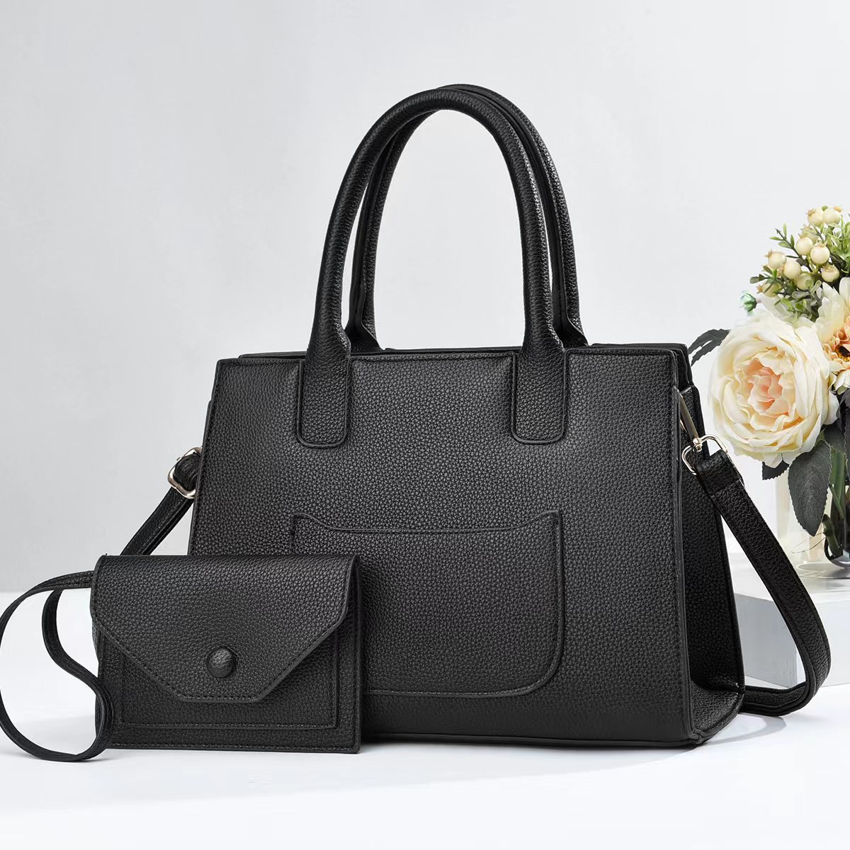 ❤️ Oferta San Valentín • Elegancia Cuadrada: Cartera Mediana Clásica